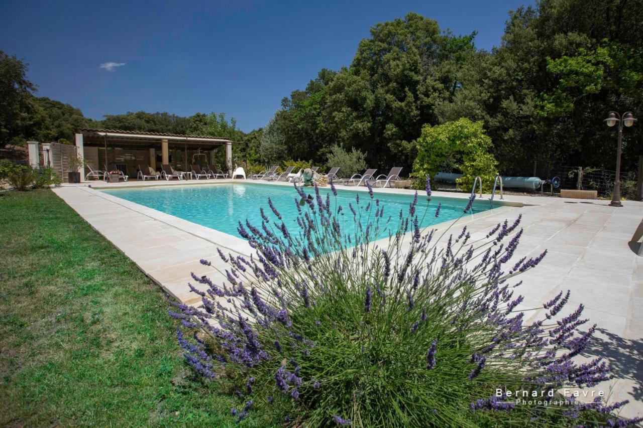 Vila Mas Saint Antoine Bourg-Saint-Andéol Exteriér fotografie